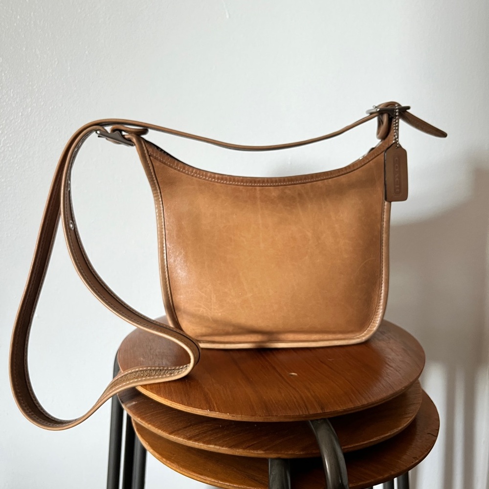 Vintage Coach Janice 9950 Legacy Crossbody